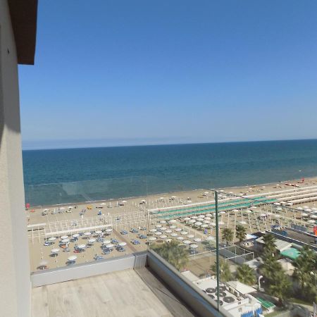 Hotel Diplomatic 里乔内 外观 照片