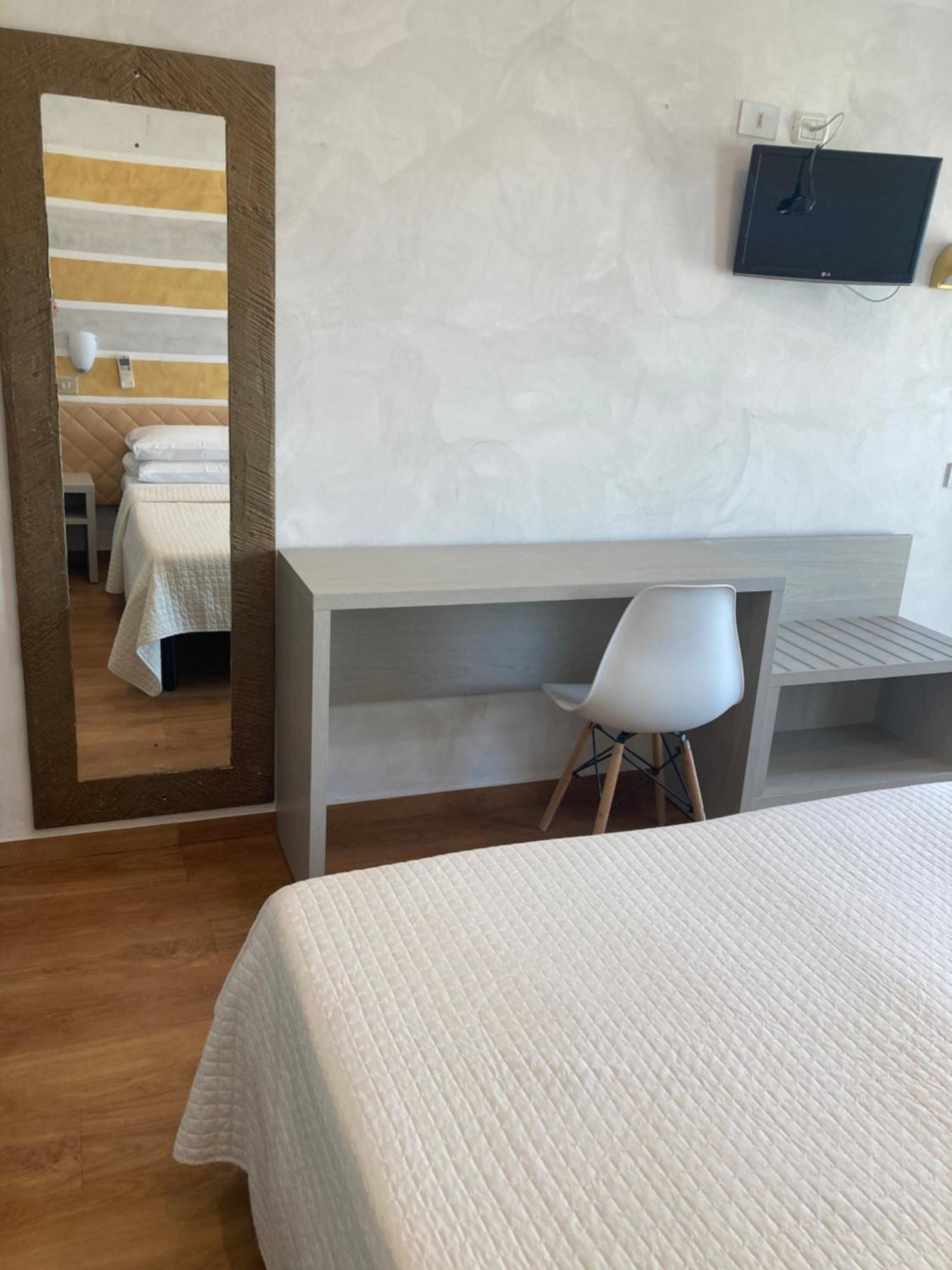 Hotel Diplomatic 里乔内 客房 照片