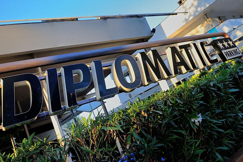 Hotel Diplomatic 里乔内 外观 照片
