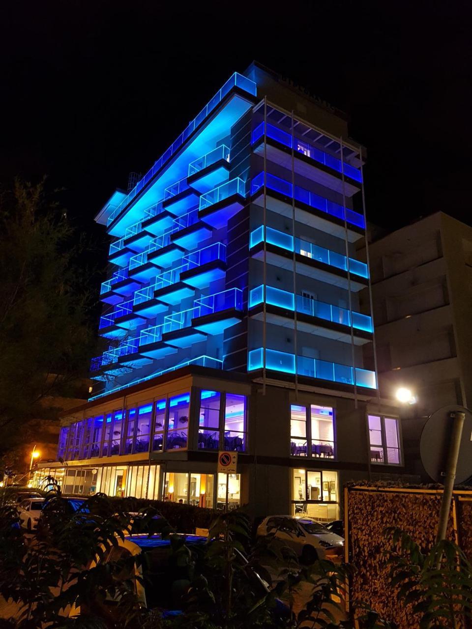 Hotel Diplomatic 里乔内 外观 照片